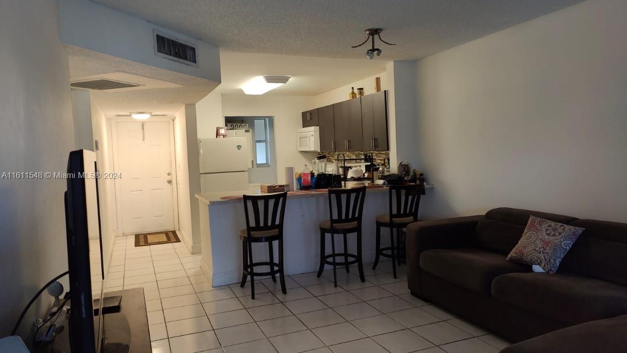 7925 S Colony Cir S # 210 — Photo 4