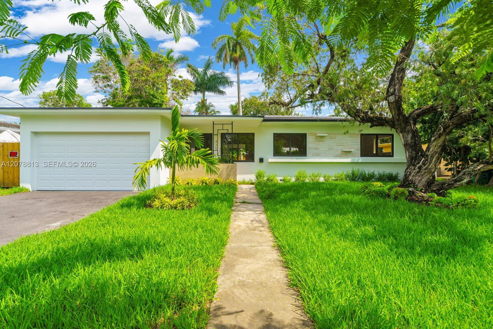435 NE 114th St, Miami FL 33161