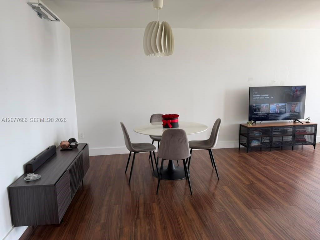 3375 N Country Club Dr # 607 — Photo 4