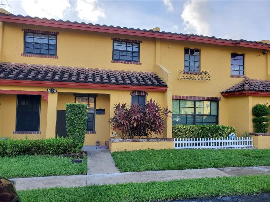2743 NW 47th Terrace # 604, Lauderdale Lakes FL 33313