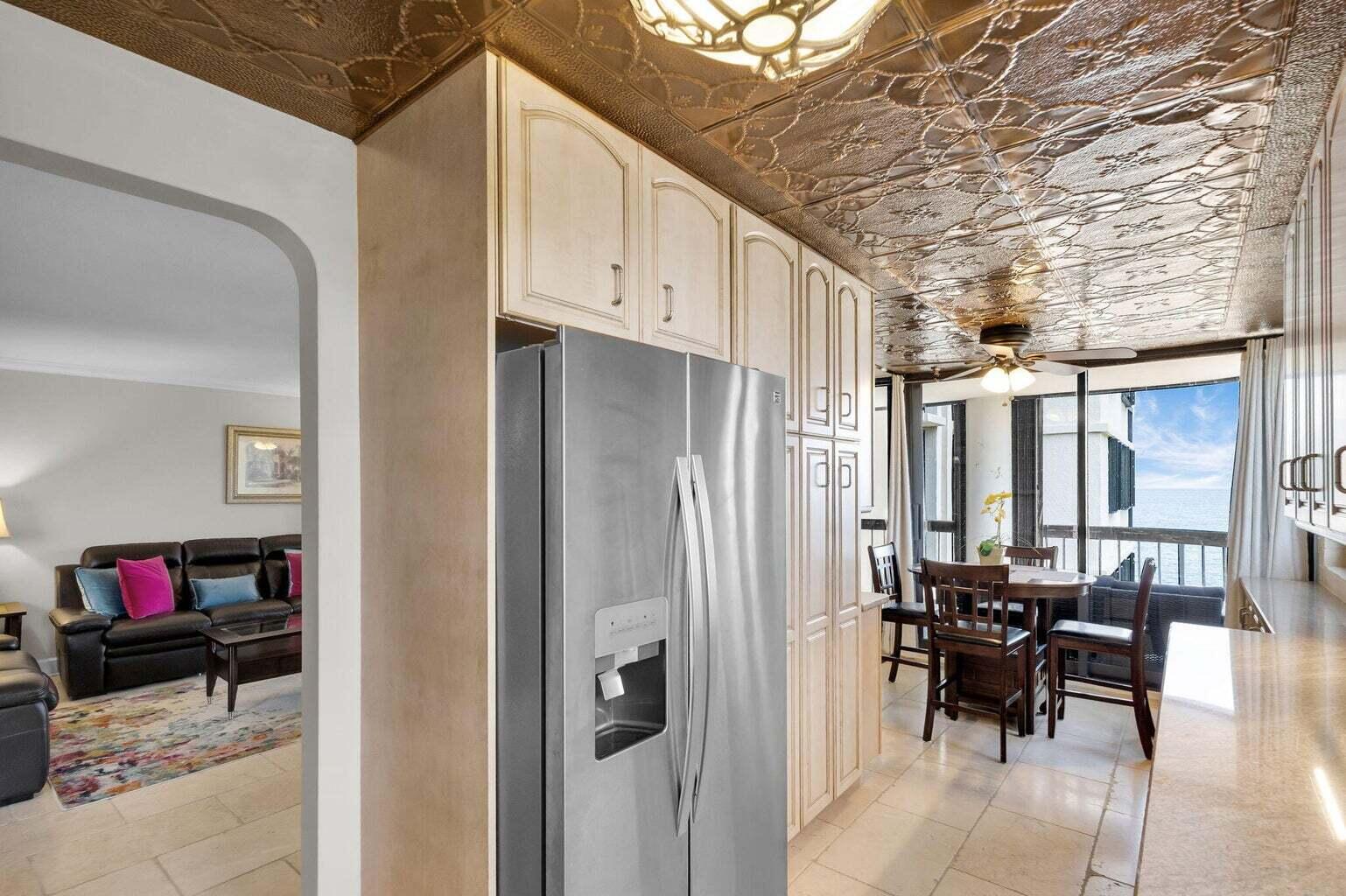 5380 N OCEAN Drive # 5B — Photo 2