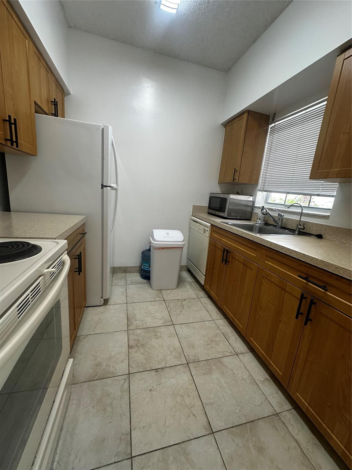 820 CYPRESS PARK Way # I2 — Photo 3