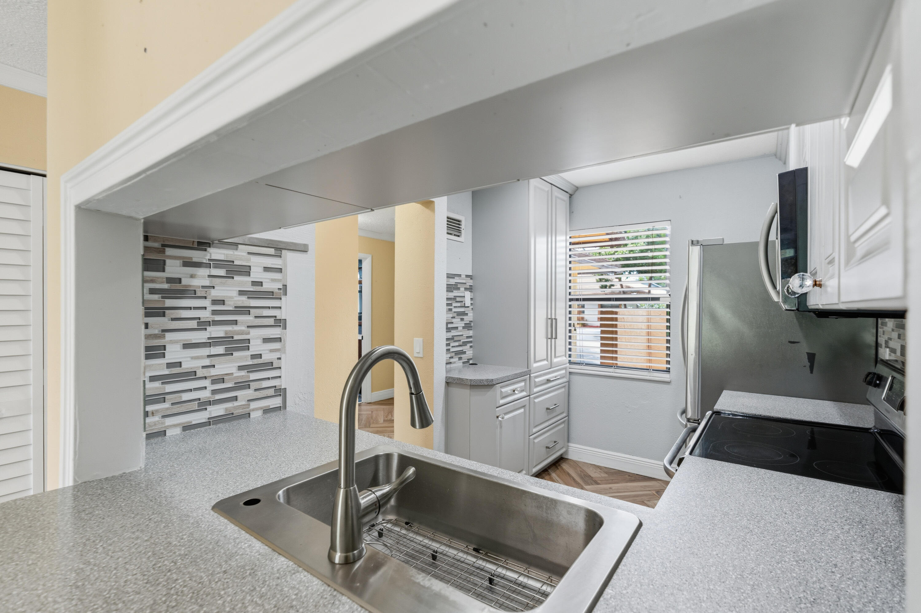 10927 NW 29TH Court — Photo 3