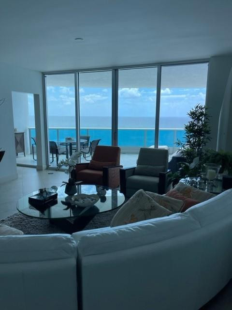 1600 S Ocean Boulevard # 902, Lauderdale By The Sea FL 33062
