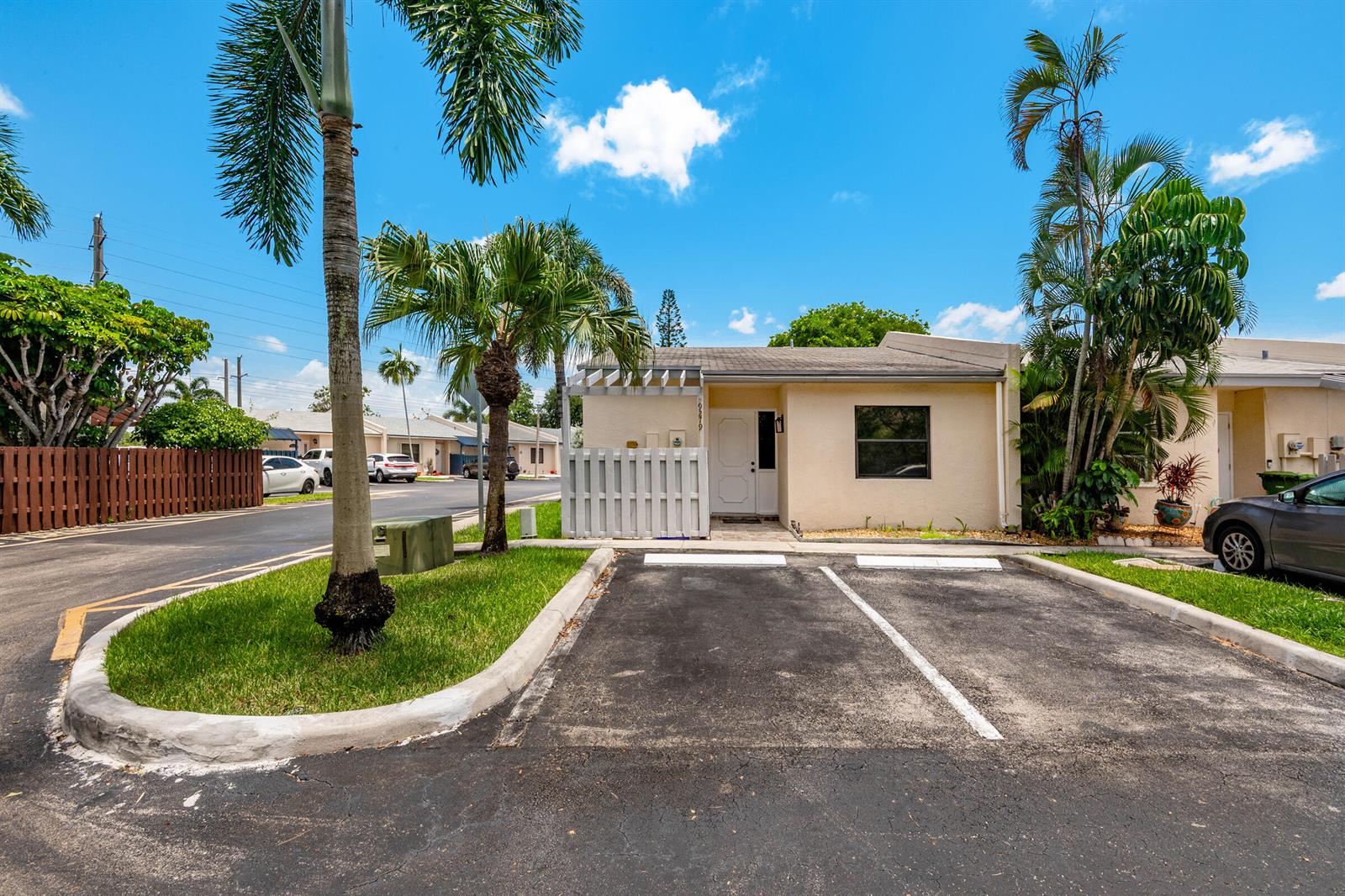 9279 NW 17TH Court, Pembroke Pines FL 33024