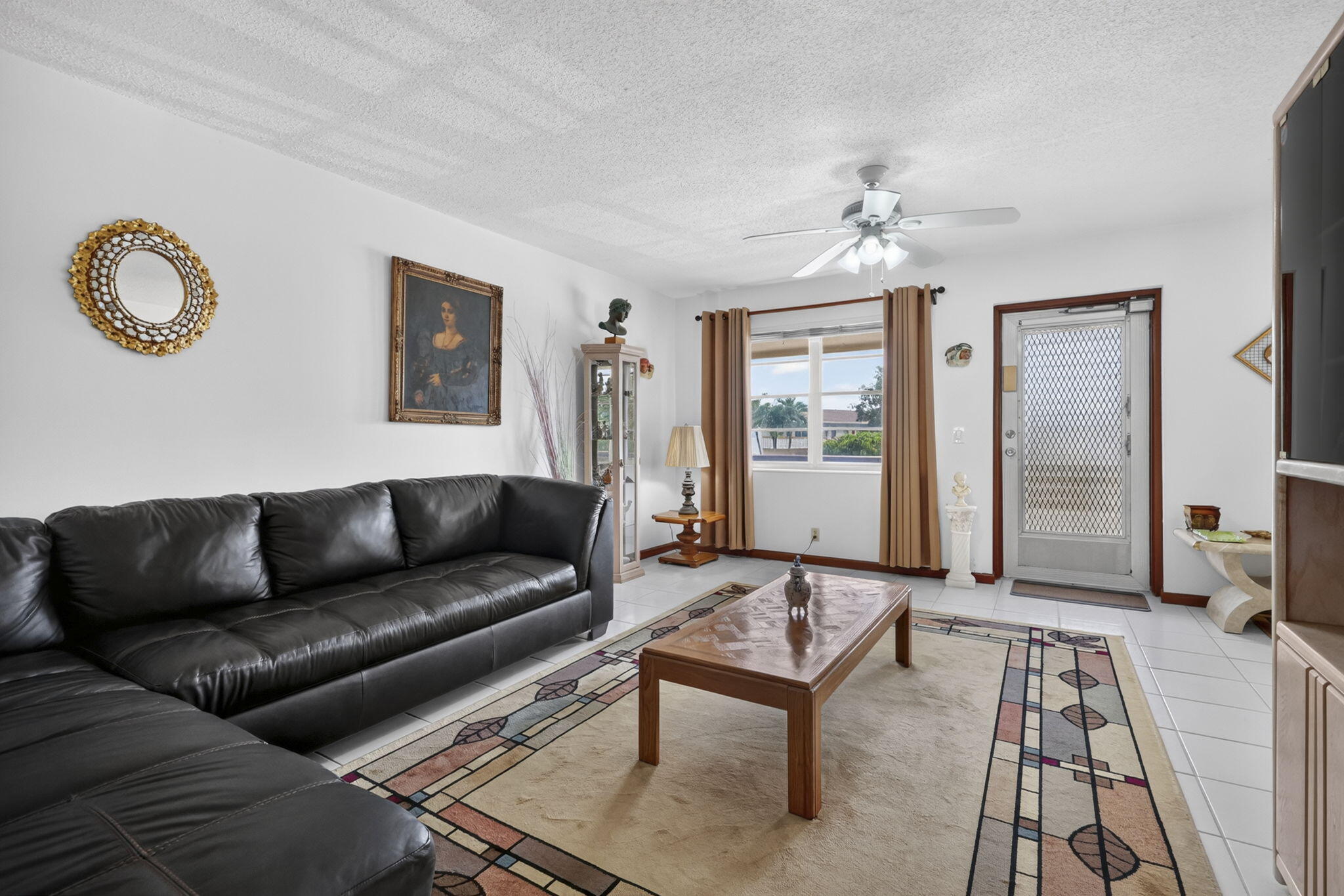 253 NORTHAMPTON M — Photo 3