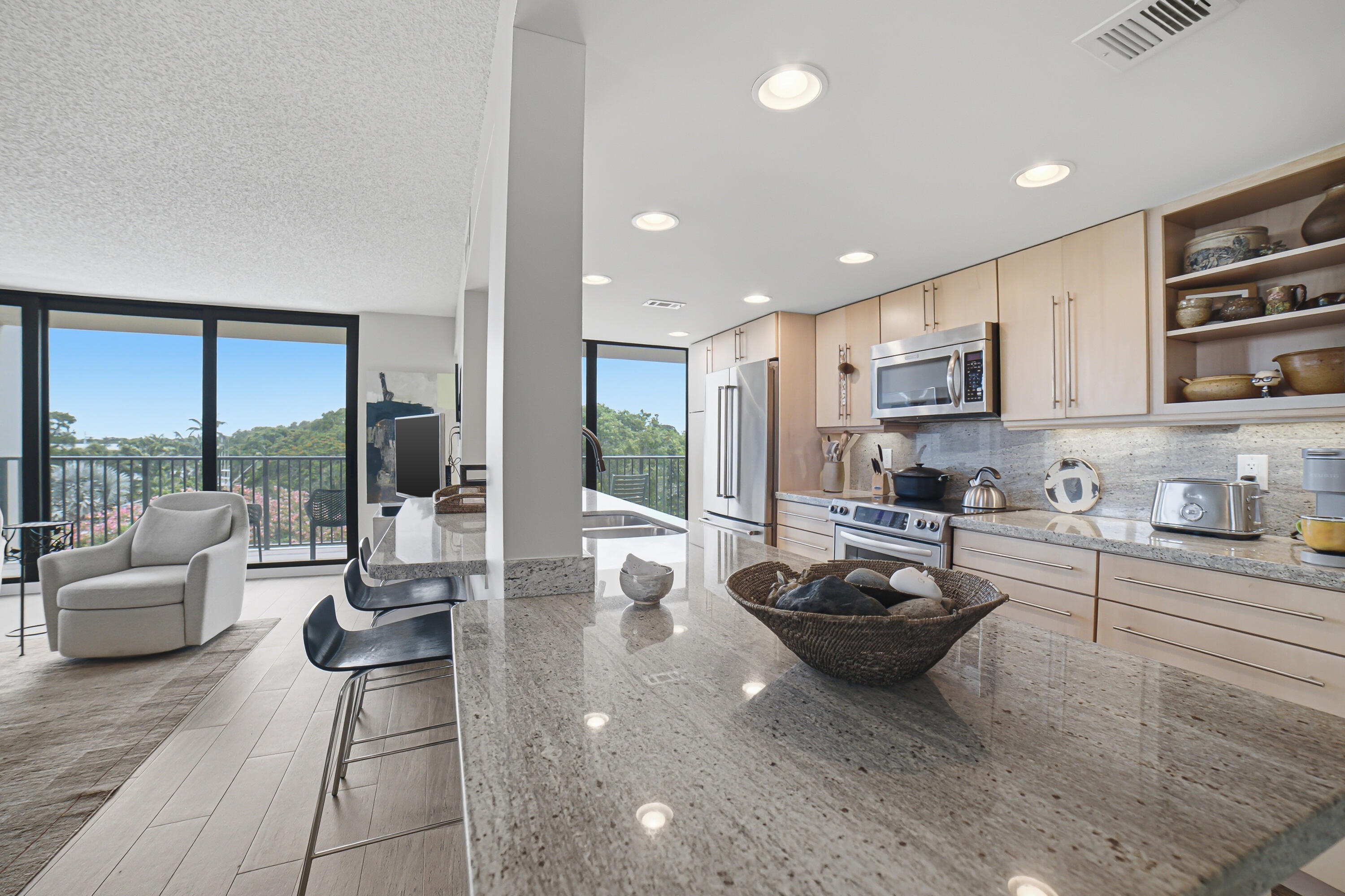 1101 RIVER REACH Drive # 410 — Photo 4