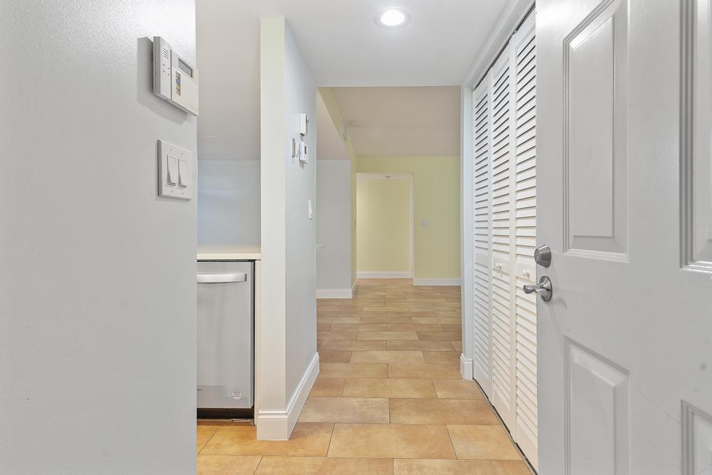 4307 Wood Ride Road — Photo 4
