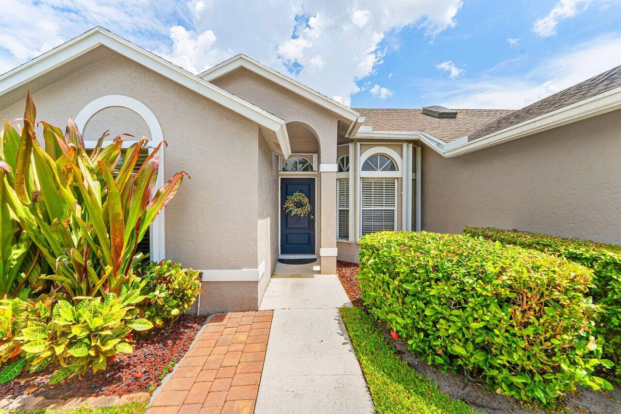 12842 Meadowbend Drive, Wellington FL 33414