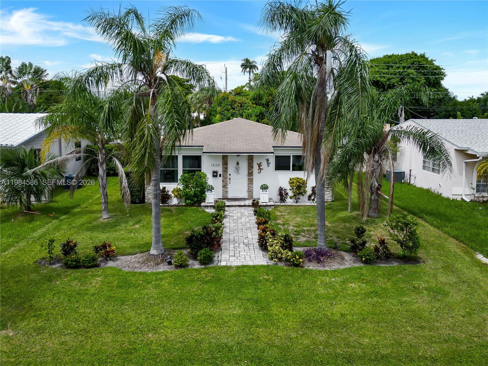 1539 Funston St, Hollywood FL 33020