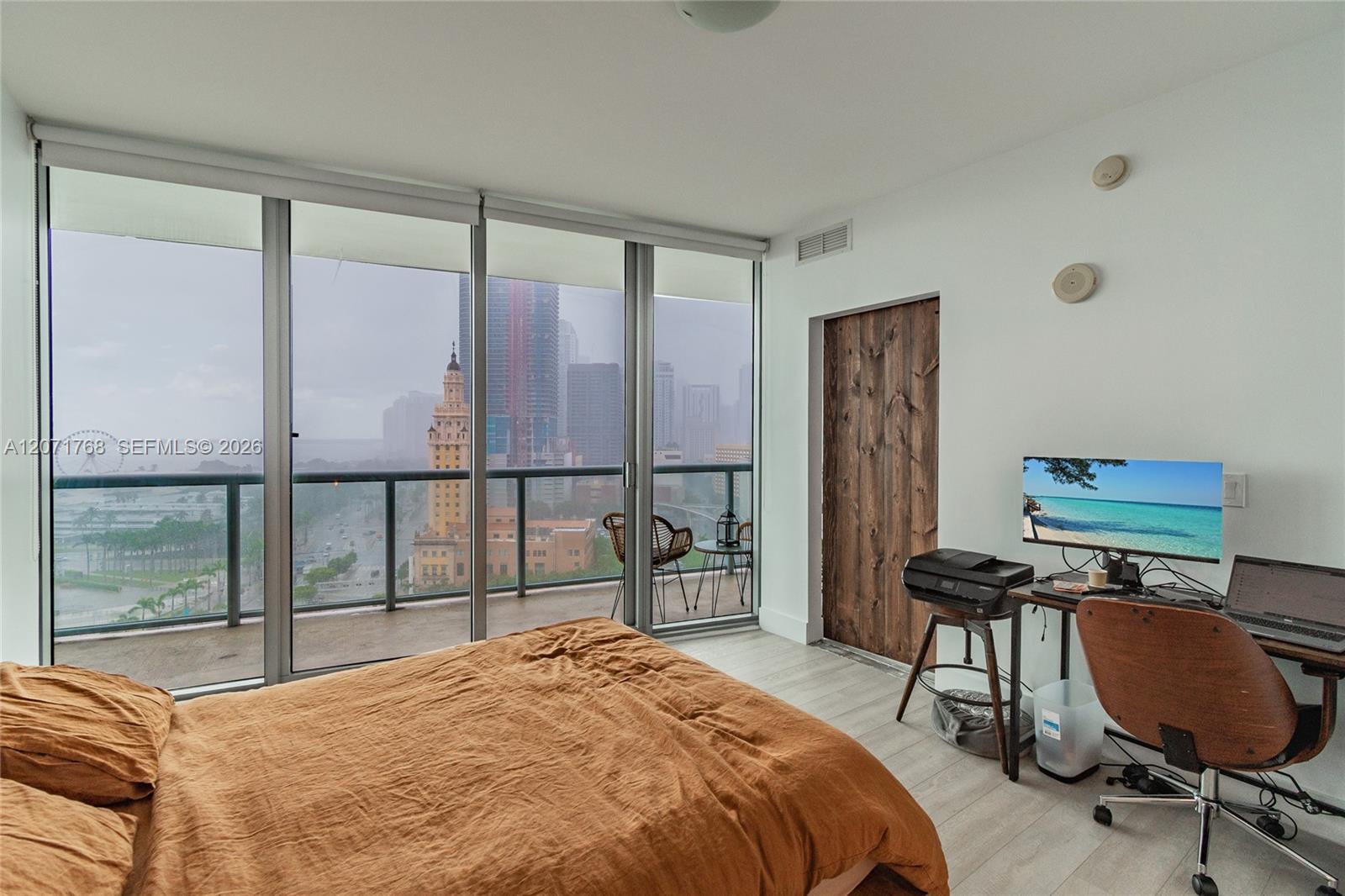 888 Biscayne Blvd # 1601 View 12