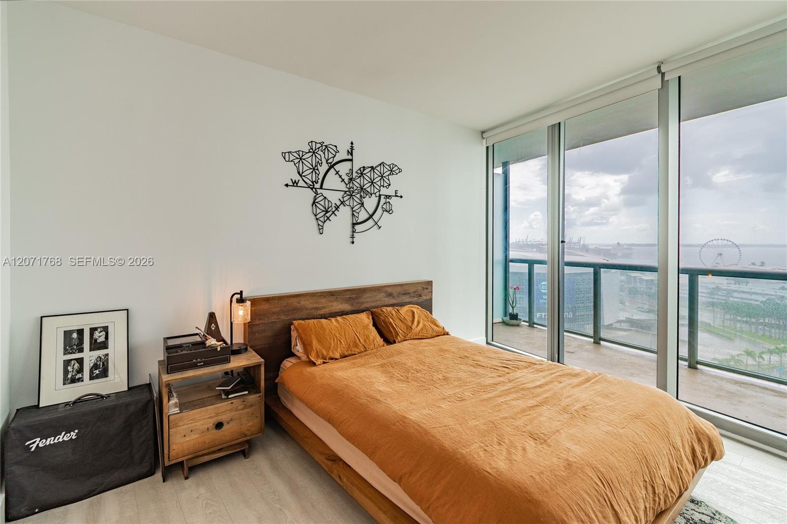 888 Biscayne Blvd # 1601 View 15