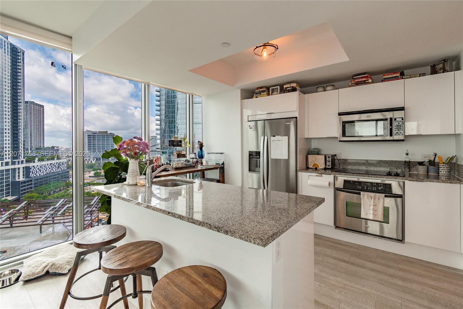 888 Biscayne Blvd # 1601 View 4