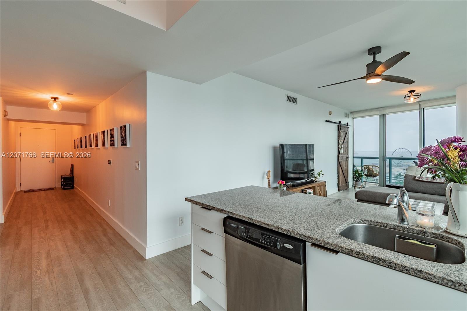 888 Biscayne Blvd # 1601 View 6