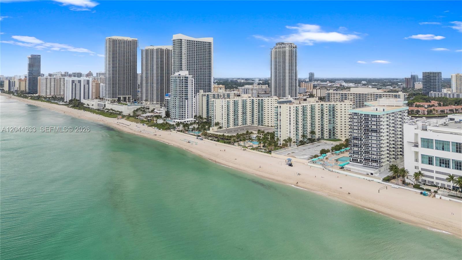 3725 S Ocean Dr # 1117 — Photo 2