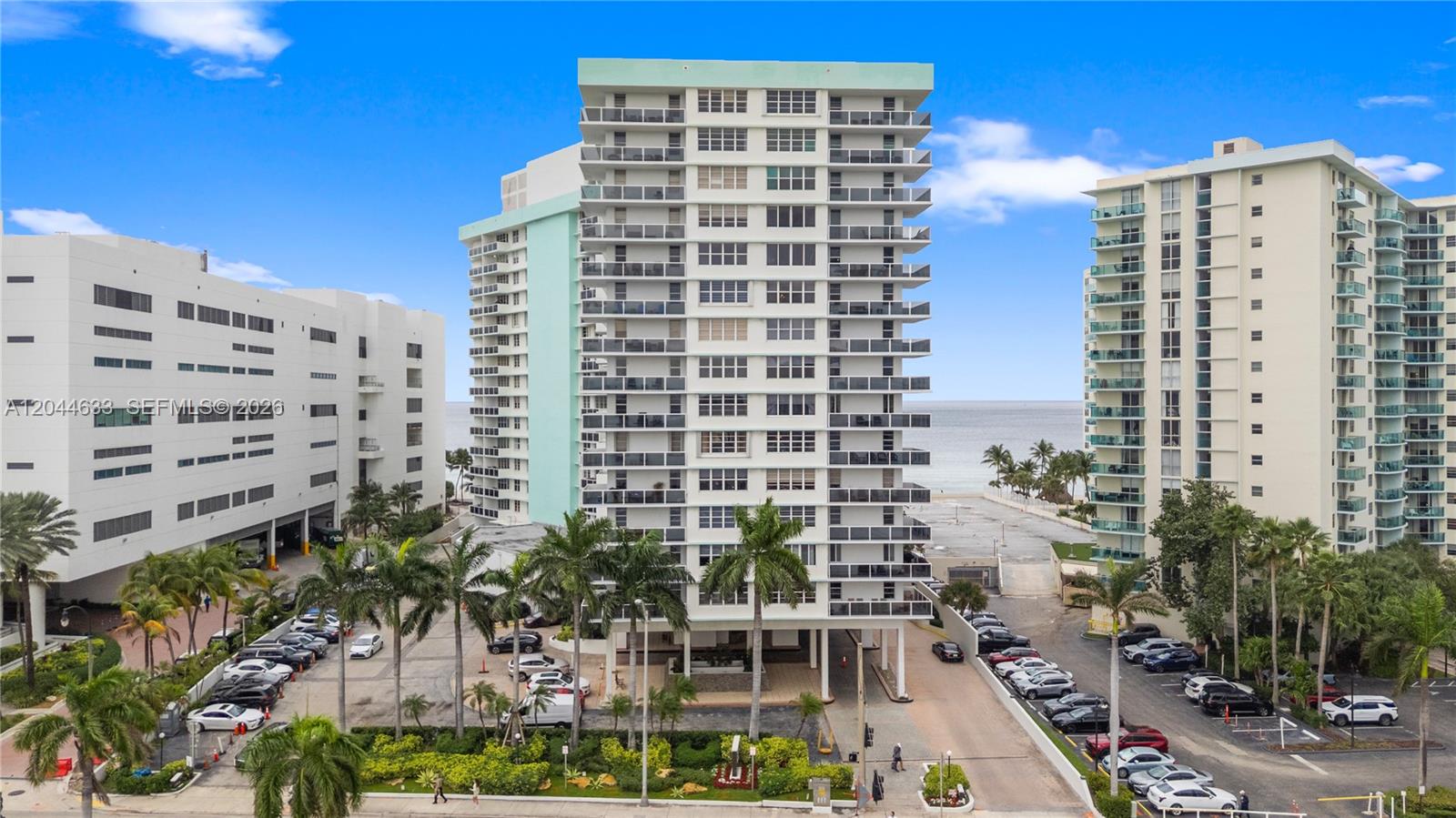 3725 S Ocean Dr # 1117 — Photo 3