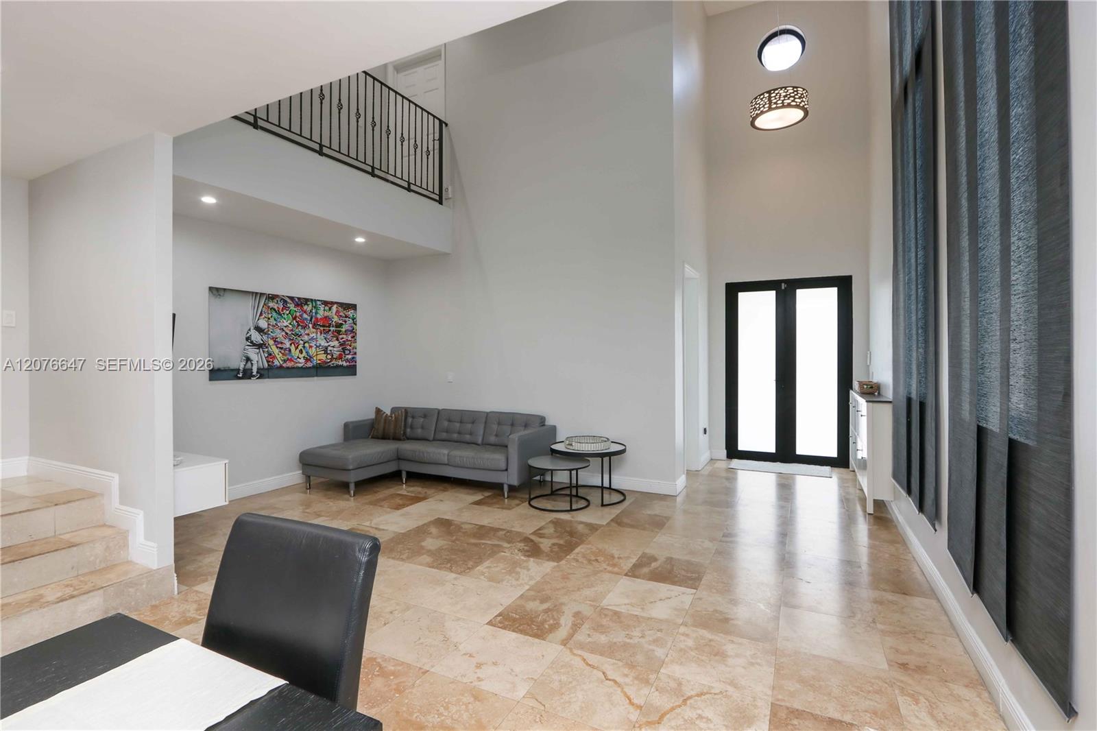 3018 SW 17th St — Photo 4