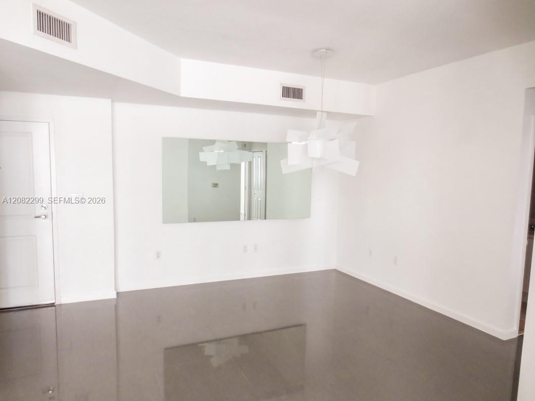 7900 Harbor Island Dr # 606 — Photo 4