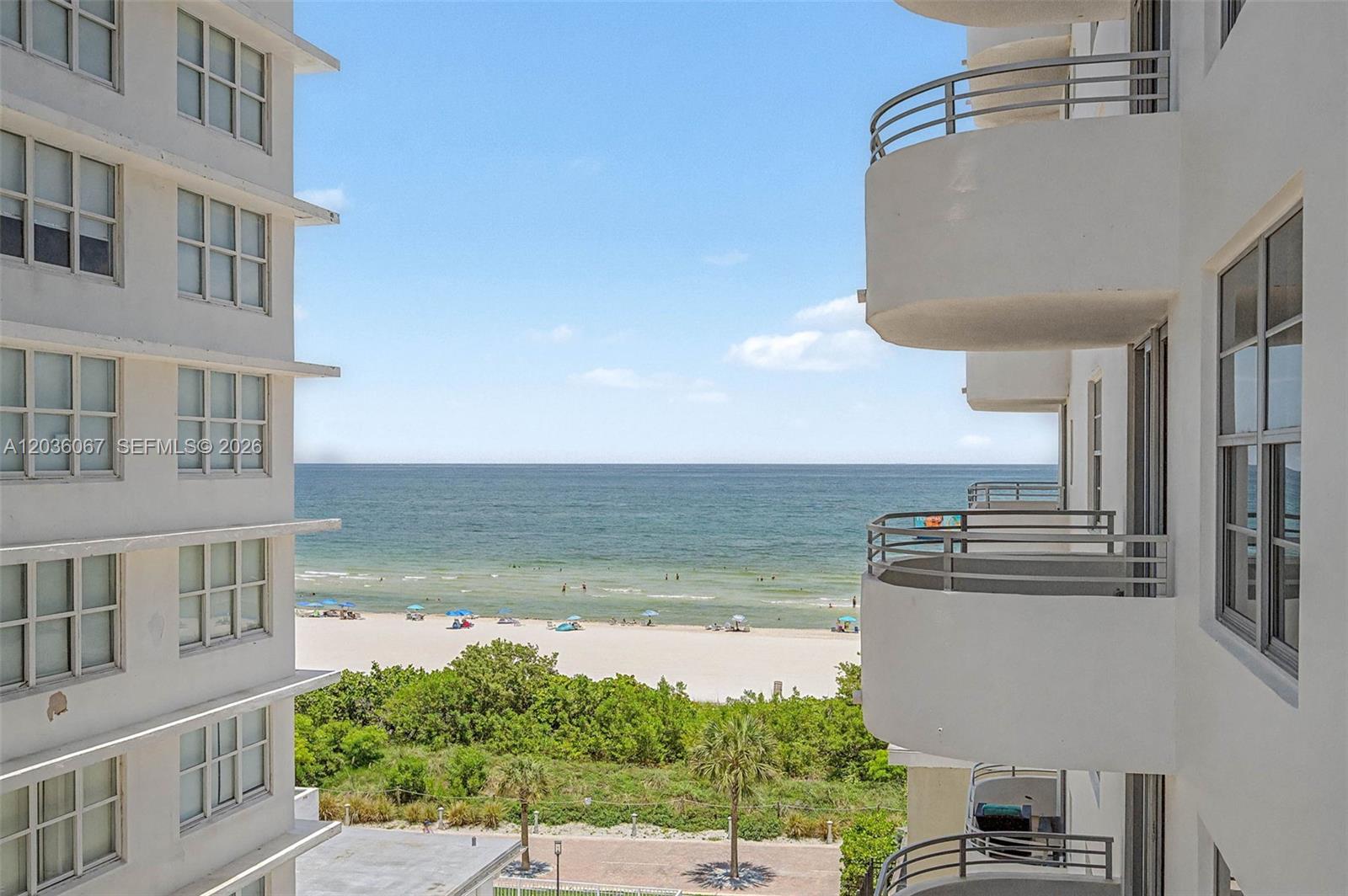 5555 Collins Ave # 7B, Miami Beach FL 33140