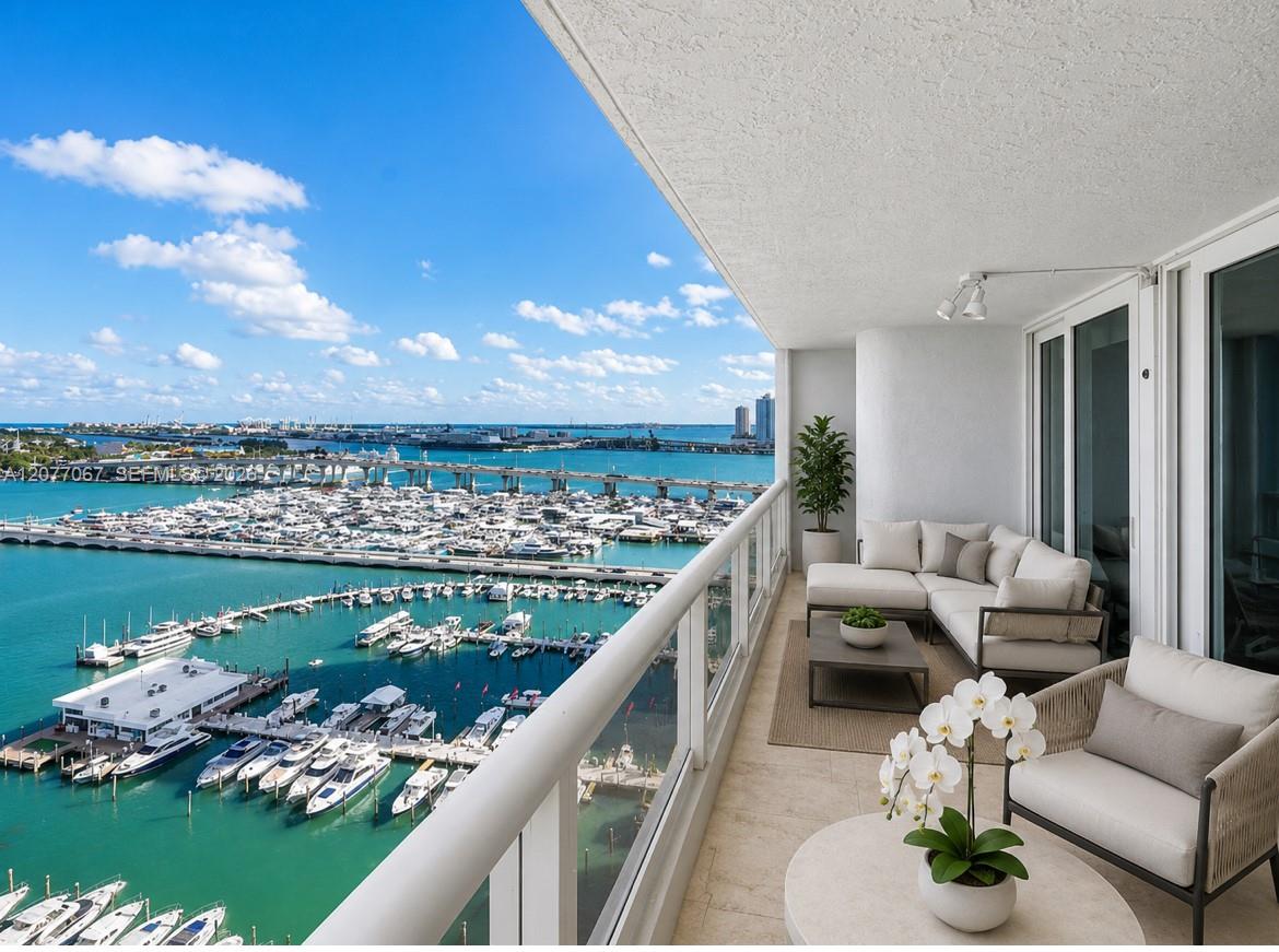 1717 N Bayshore Dr # 2434 — Photo 3