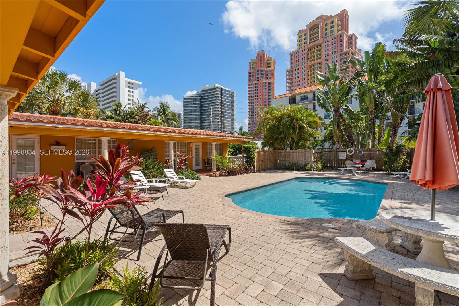 2033 NE 33rd Ave # 3, Fort Lauderdale FL 33305