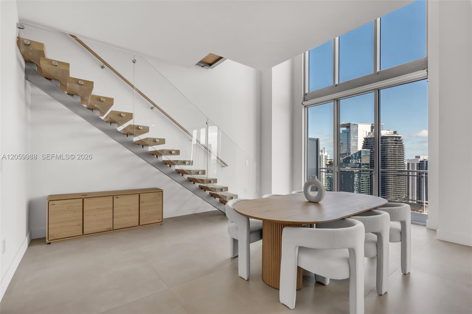 92 SW 3rd St # 5204, Miami FL 33130