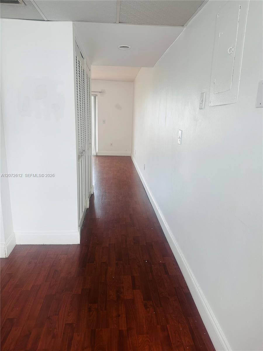 1610 Lenox Ave # 412 — Photo 3