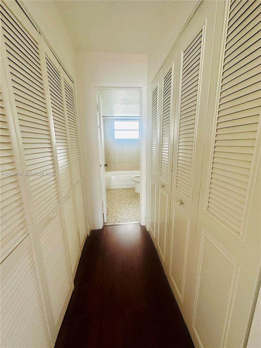 1610 Lenox Ave # 412 — Photo 5