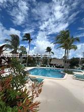 8261 SW 128th St # 202, Pinecrest FL 33156