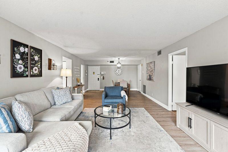 5260 NW 2nd Avenue Unit 204 — Photo 2