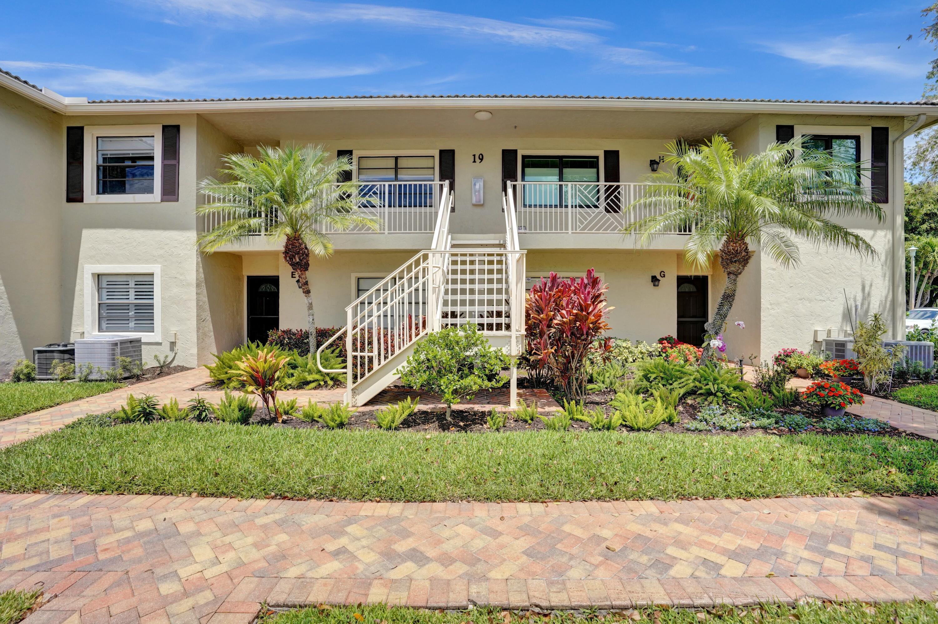 19 Stratford Drive E Unit F, Boynton Beach FL 33436