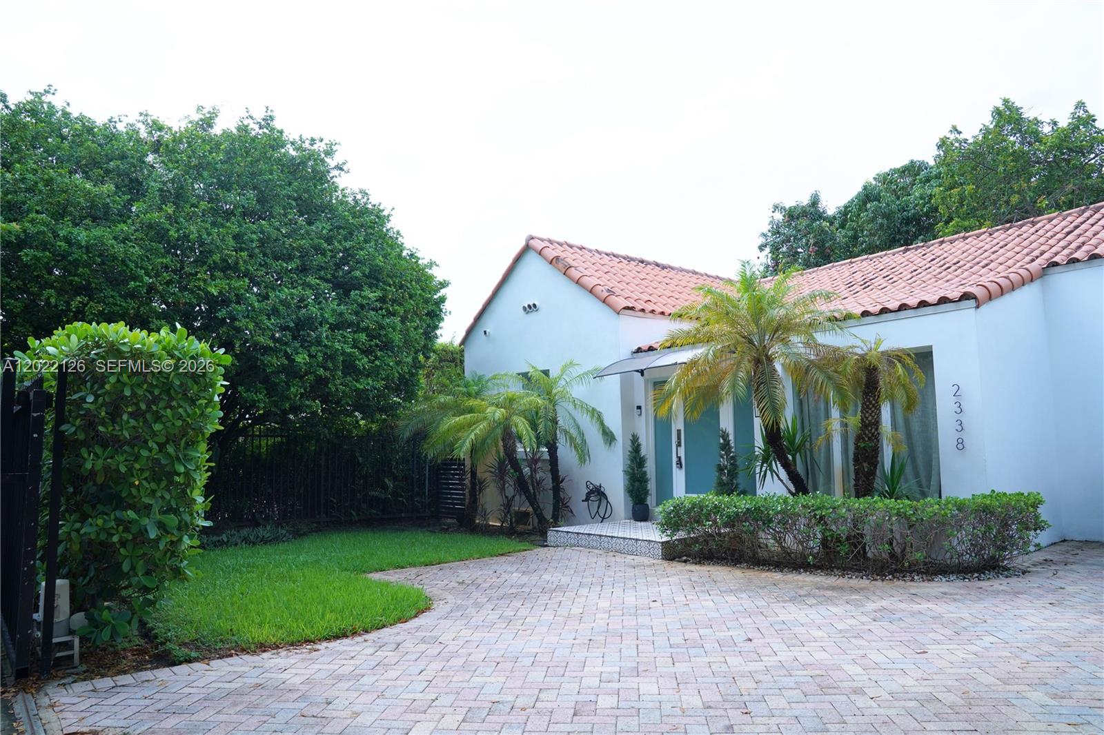 2338 SW 11th St # 2338, Miami FL 33135
