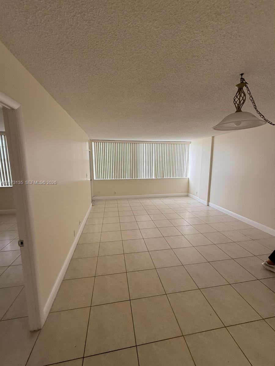 2025 NE 164th St # 801 — Photo 2