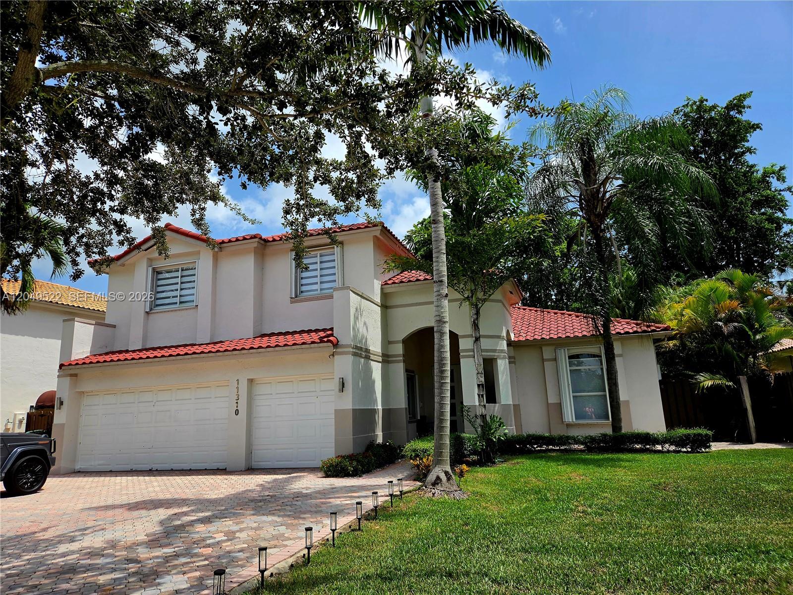 11310 NW 61st St, Doral FL 33178