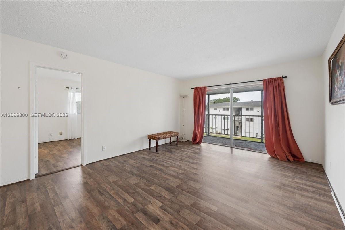 1200 Hillcrest Ct # 315, Hollywood FL 33021