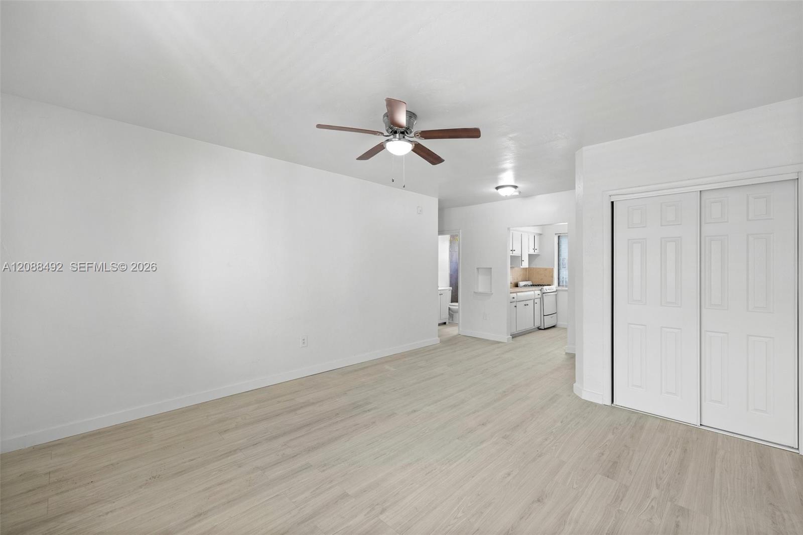 7721 Dickens Ave # 6 — Photo 5