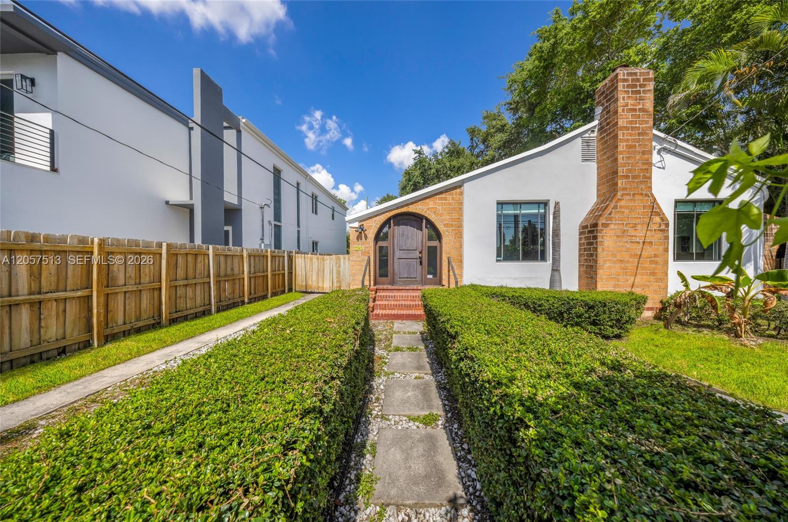 7020 NE 5th Ave, Miami FL 33138