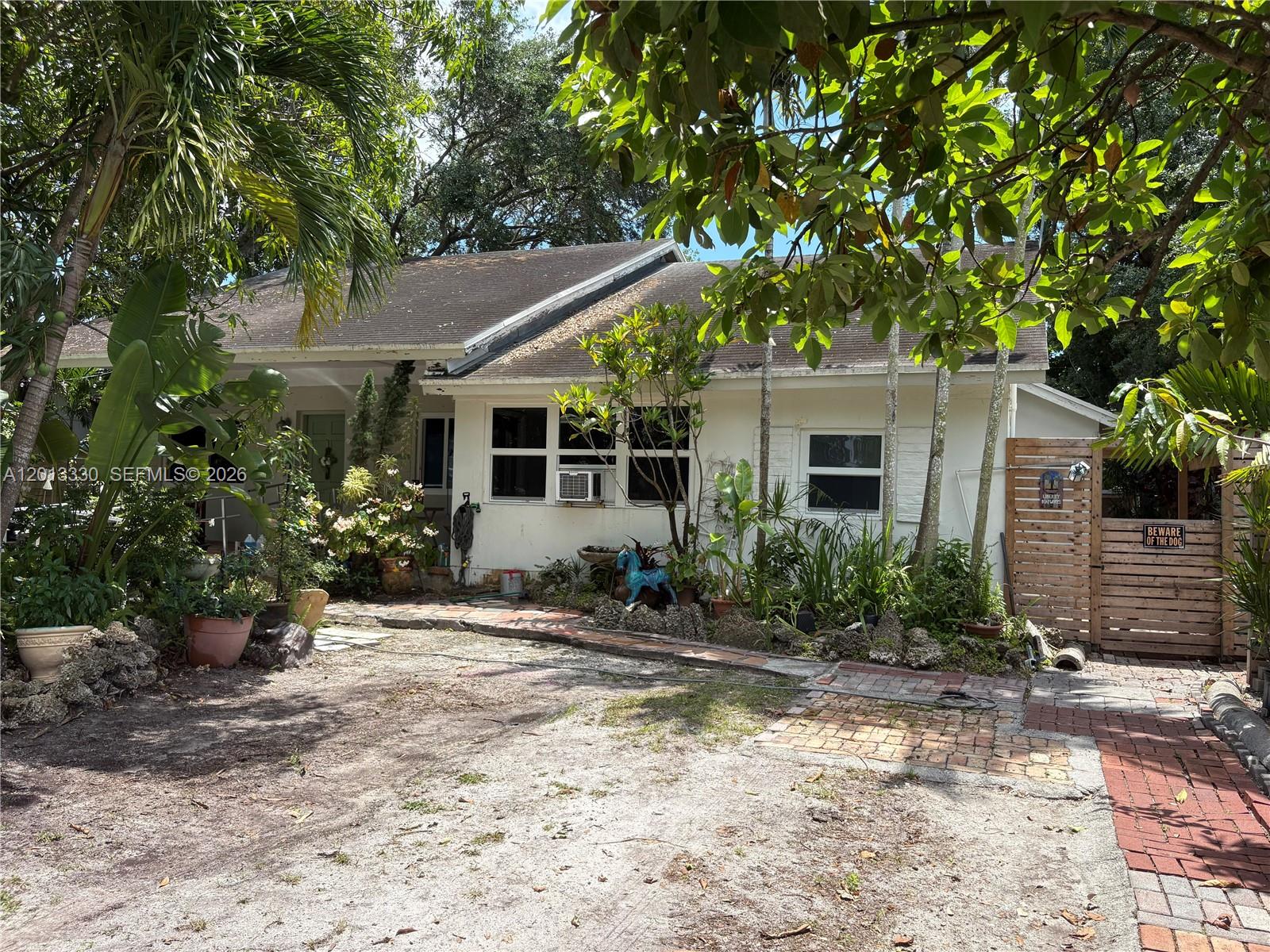 5930 SW 44th Ter, Miami FL 33155