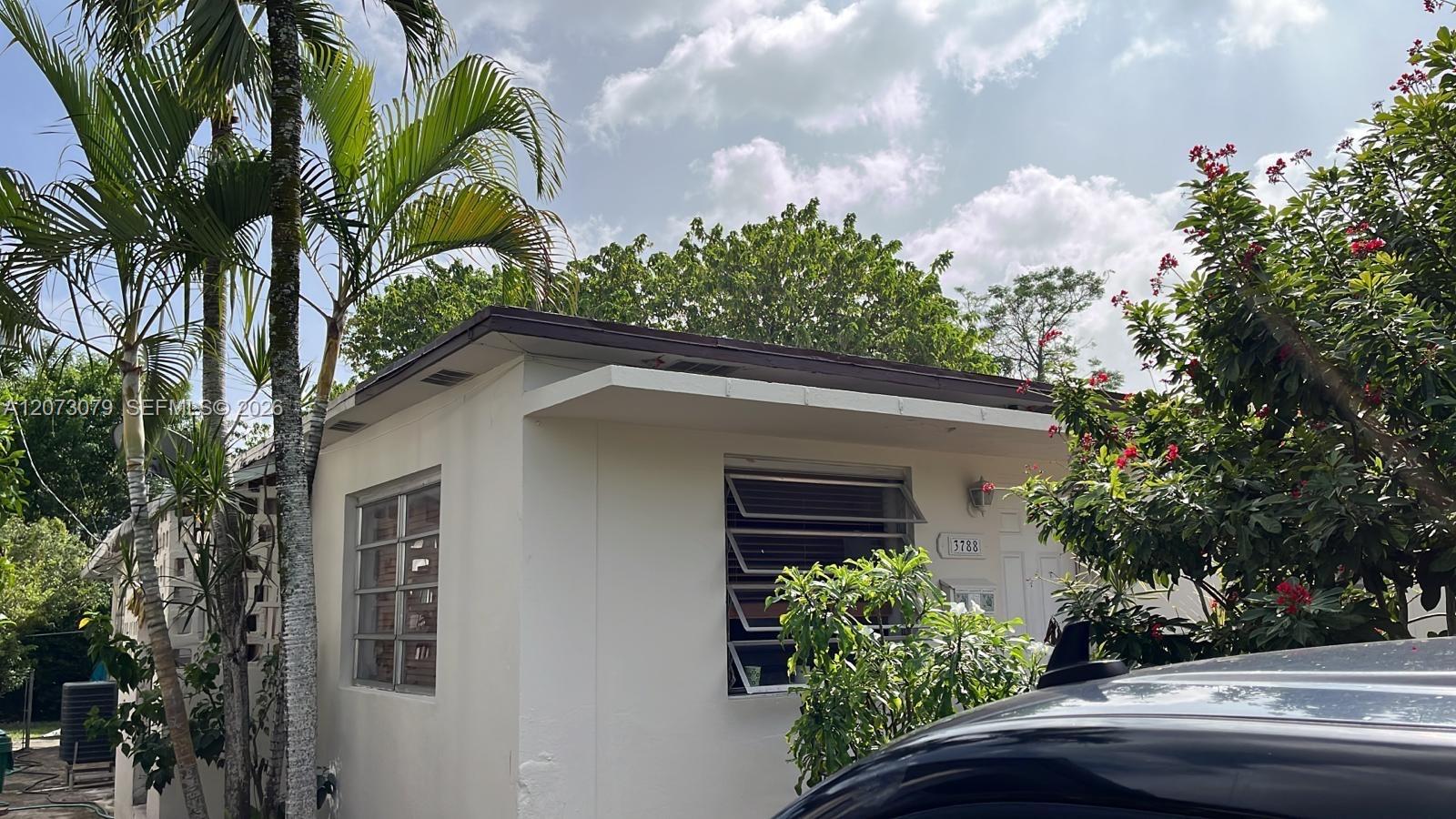 3788 SW 27th Ln — Photo 3