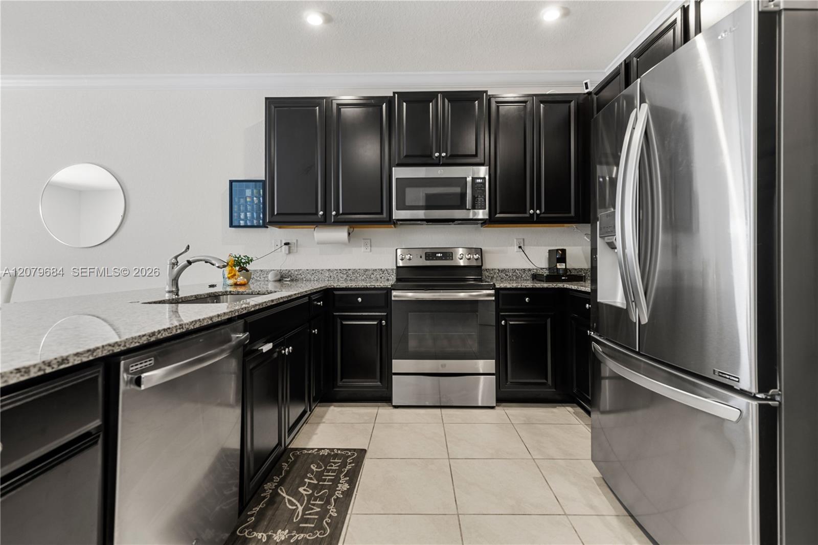 10972 SW 235th Ln # 10972 — Photo 4