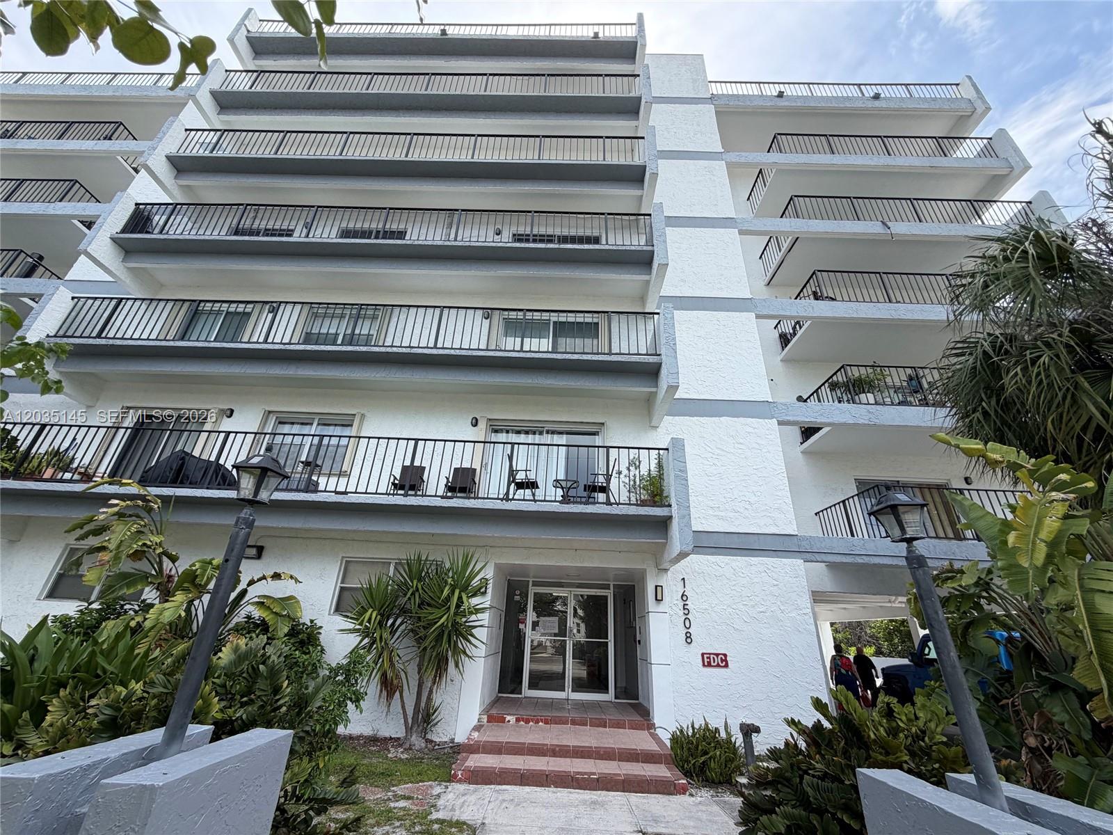 16508 NE 26th Ave # 201, North Miami Beach FL 33160
