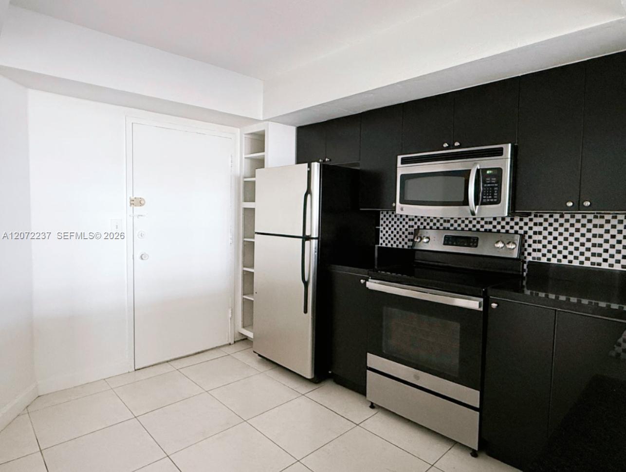 1301 NE Miami Gardens Dr # 1404W — Photo 2