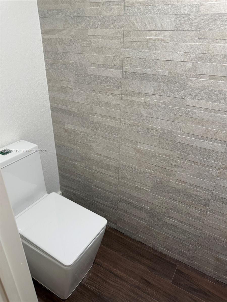 15069 SW 9th Way # 0 — Photo 4