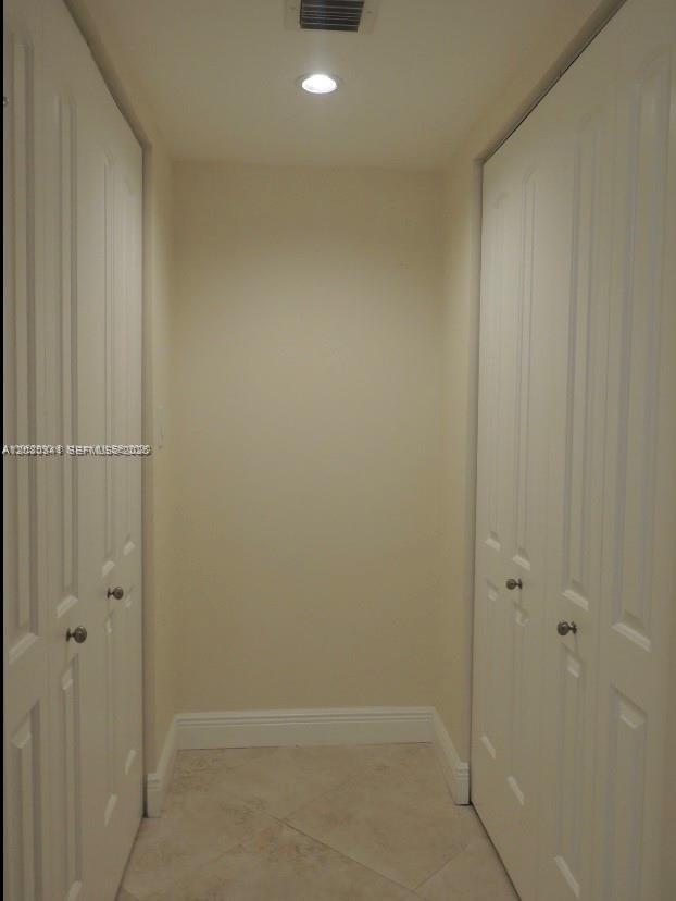 3101 N Country Club Dr # 107 — Photo 2