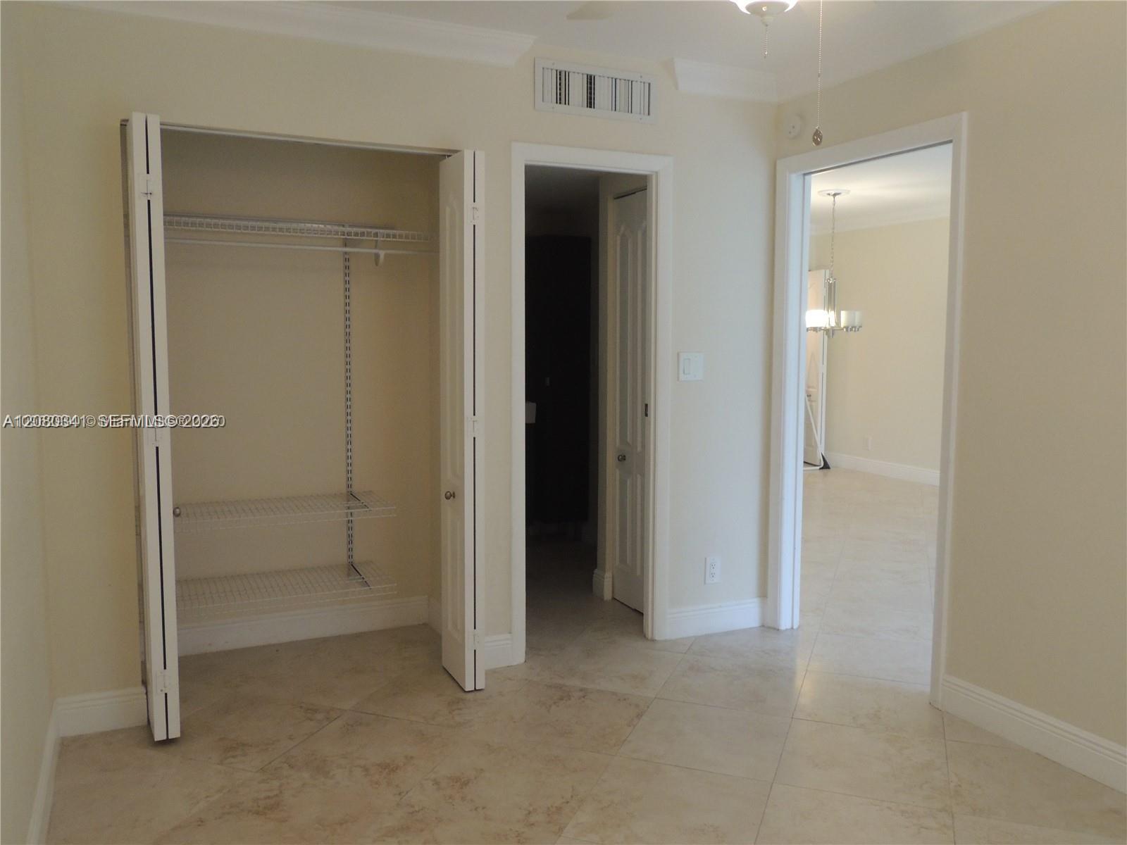 3101 N Country Club Dr # 107 — Photo 3