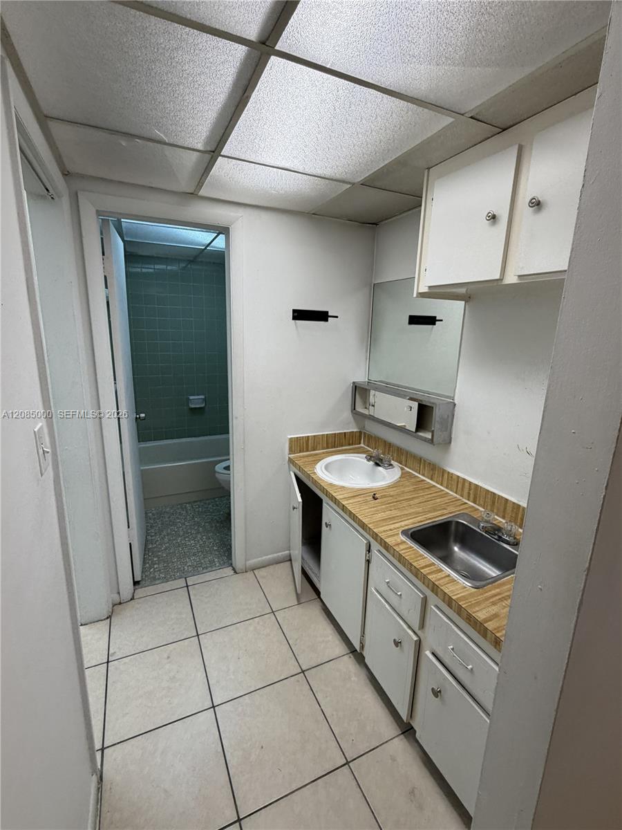 7010 NW 186th St # 121A — Photo 5