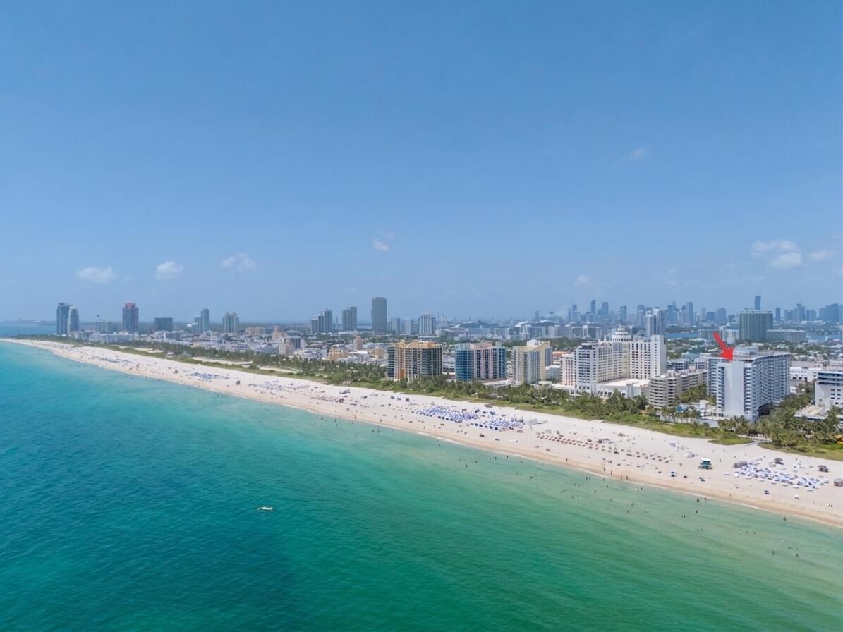 100 Lincoln Road # PH14 — Photo 4