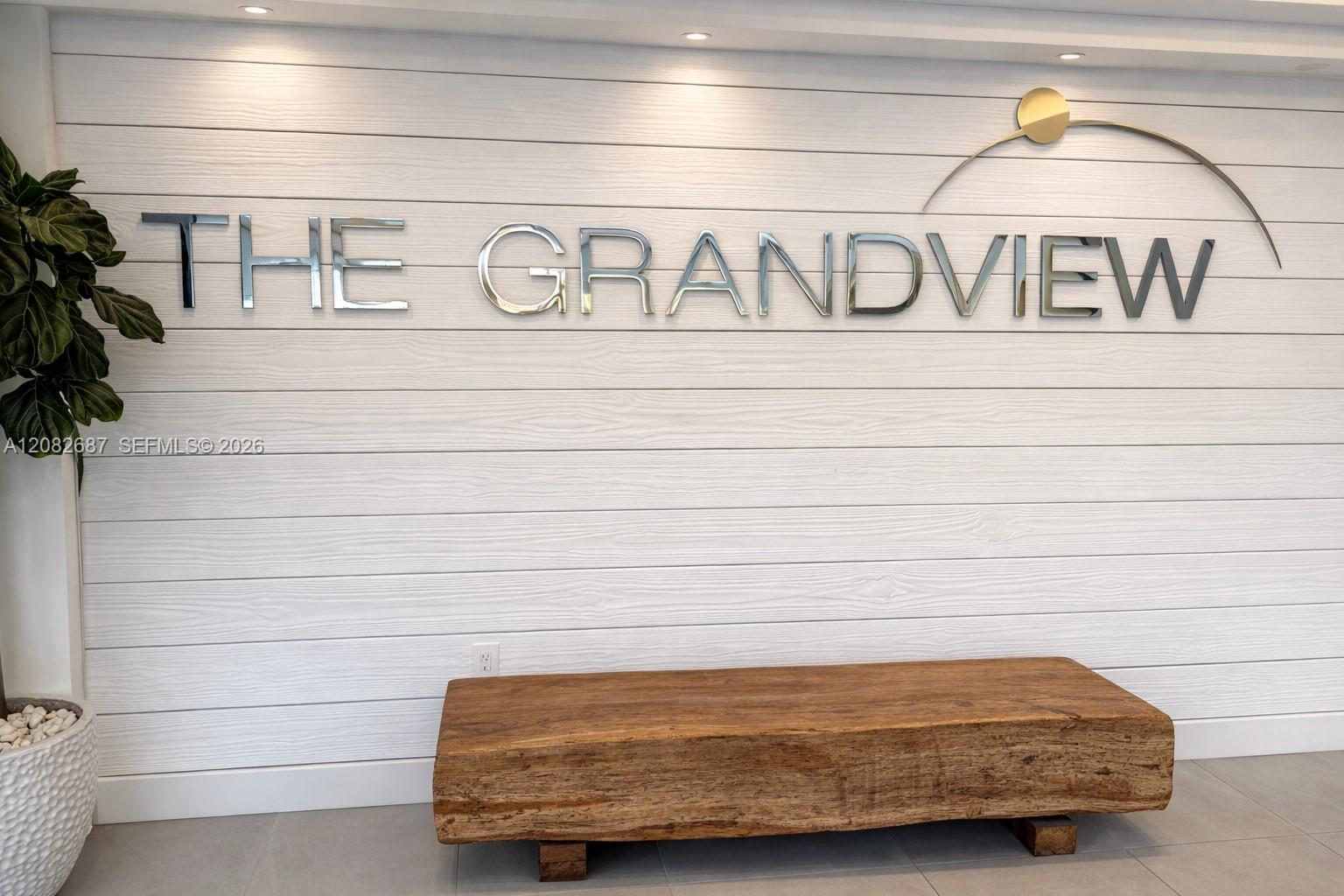 5900 Collins Ave # 1405 — Photo 2