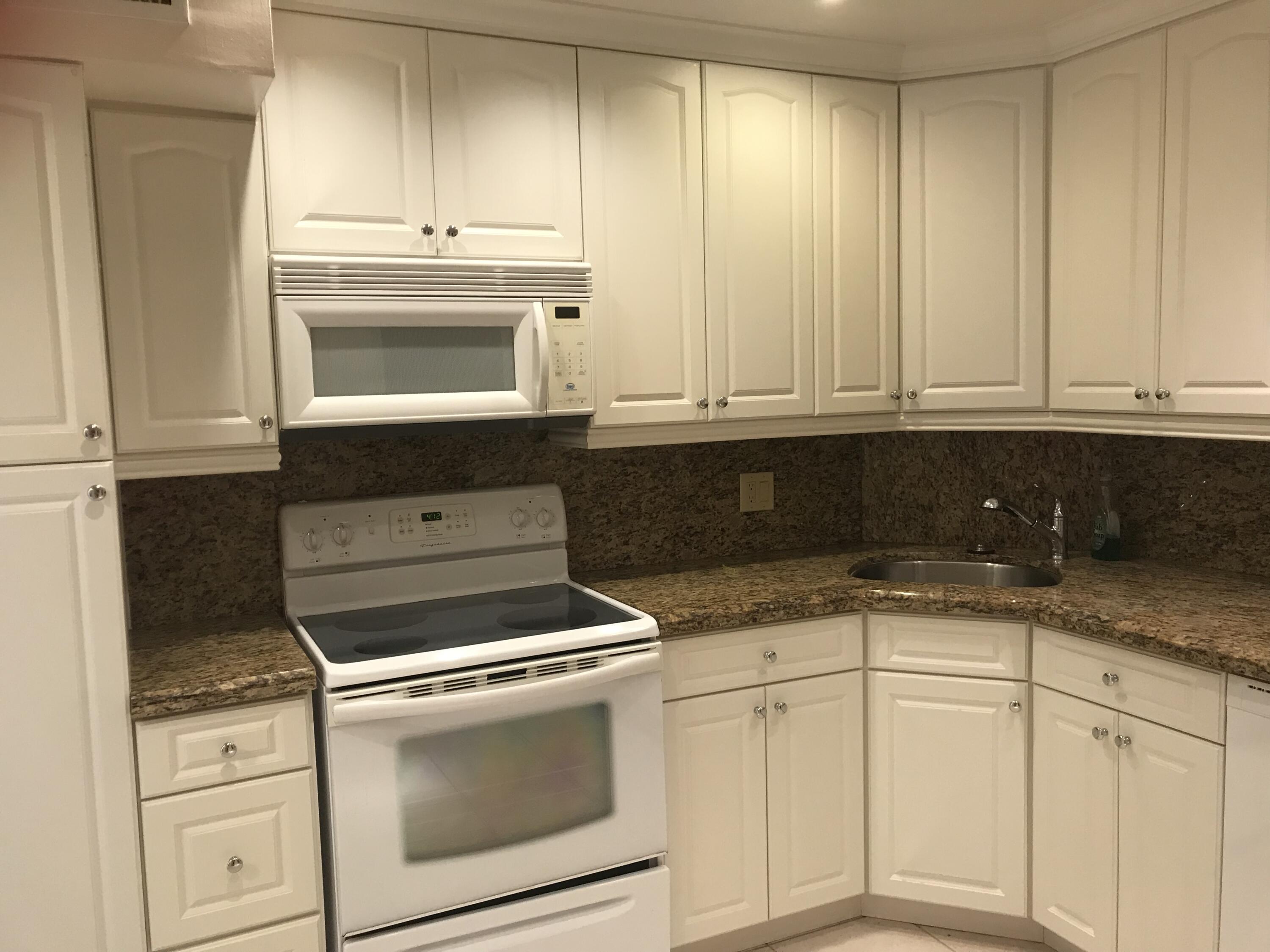 3300 Spanish Moss Terrace # 103, Lauderhill FL 33319