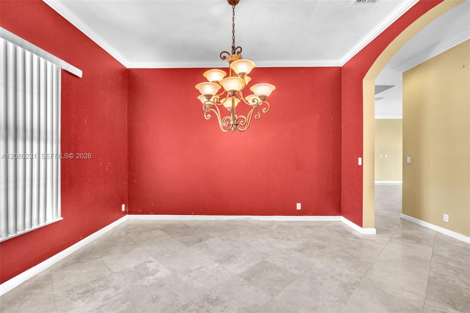 9345 Madewood Ct — Photo 4